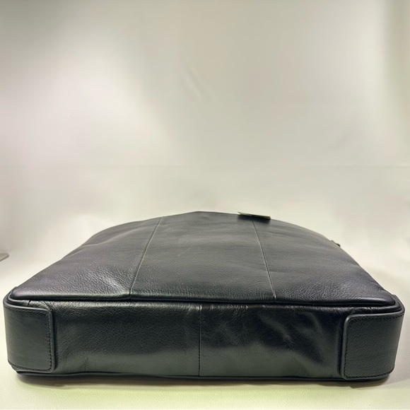 NWT Men’s Fossill HaskellBlack Leather Men's Briefcase/Laptop Bag - Picture 13 of 16
